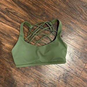 Lululemon Free To Be Wild Sports Bra
